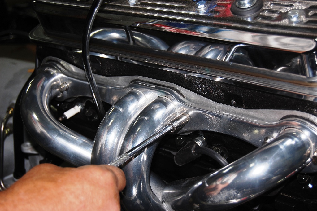 Stainless Steel Shorty Header Manifold Exhaust Fits for Chevy SBC Small Block Hugger,No Leak & High Performance 